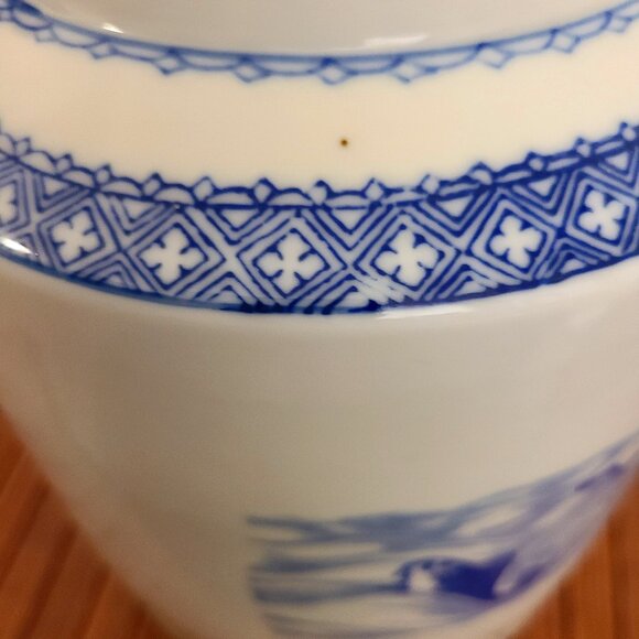 Vintage Chinese Chinoiserie Porcelain Blue & White Large Wedding Tea Pot - Picture 16 of 16